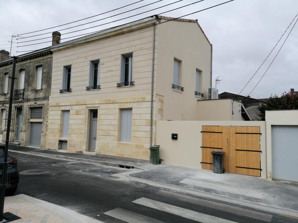 Chantier de surélévation à Talence en Gironde
